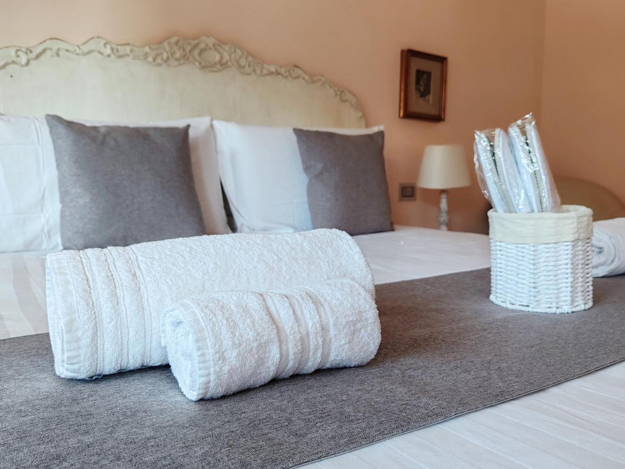 La Dolce Of Via Veneto - Prestigious With Wonderful Terrace In The Historic Center Lägenhet