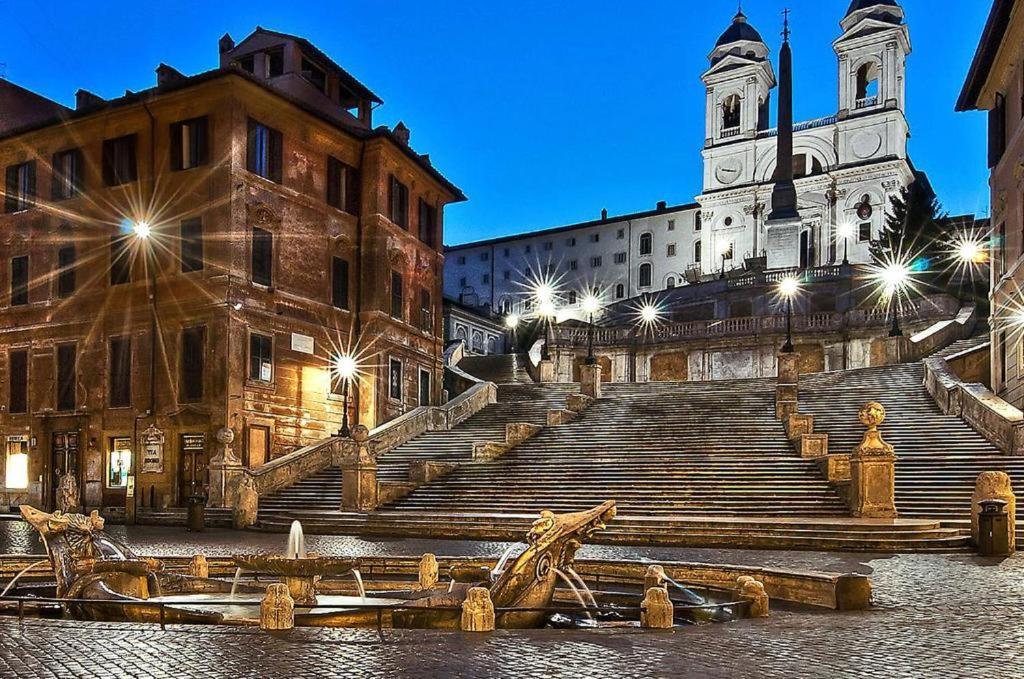 La Dolce Of Via Veneto - Prestigious With Wonderful Terrace In The Historic Center Lägenhet